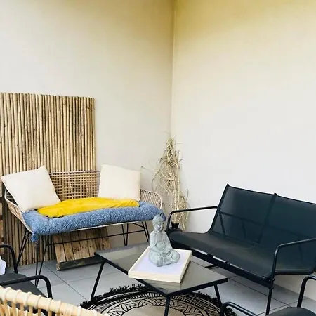 2 Pieces Avec Garage Prive, Proche Plage - 4 Couchages, Calvi - Fr-1-63-317