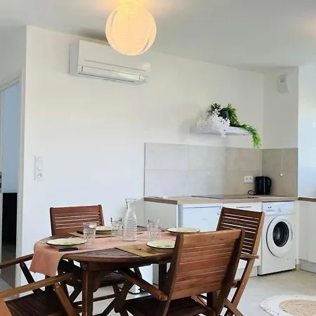 2 Pieces Avec Garage Prive, Proche Plage - 4 Couchages, Calvi - Fr-1-63-317 Apartman